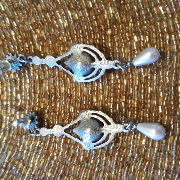 Dangle Earrings with Crystals - Picture 3 of 5